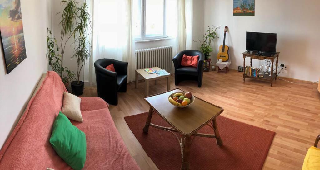 Sunshine Apartment Pančevo Exteriör bild